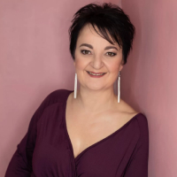 self-help writer, Emily Gowor, Self-Paced Program, Motivational Speaker