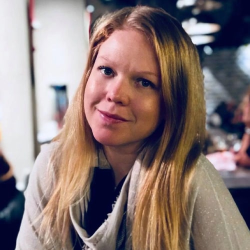 self-help writer, Emily Gowor, Self-Paced Program, Motivational Speaker